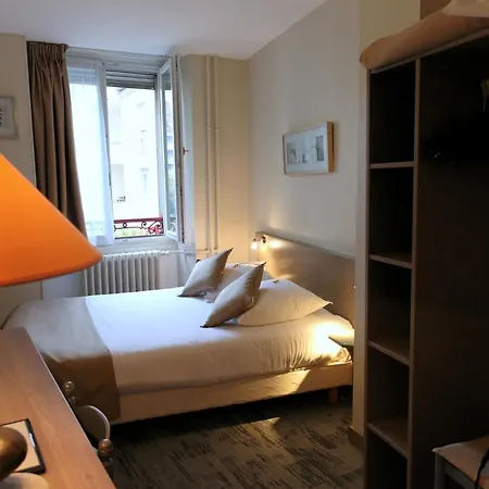 De L'ill Hotel Straßburg