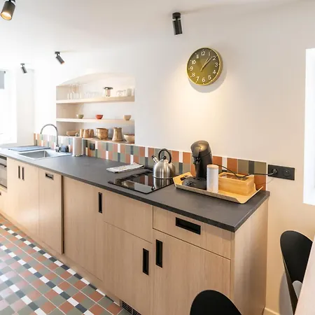 מלון De L'ill 3*