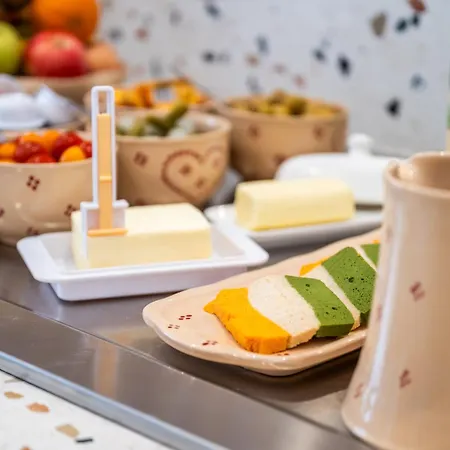 מלון De L'ill 3*