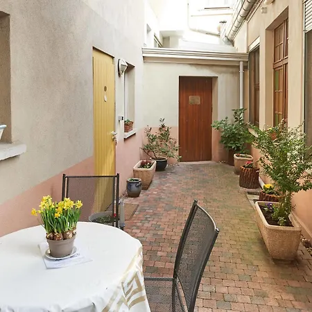De L'ill Hotel 3*